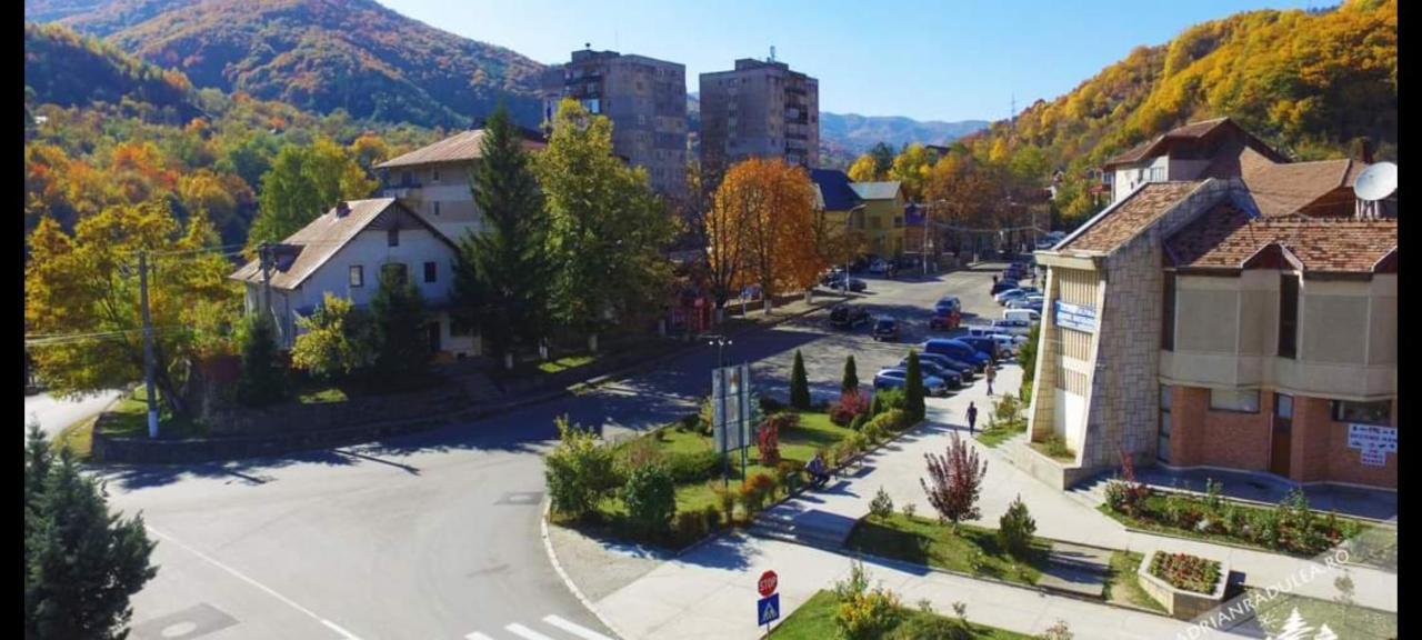 Cazare Apartament Cu 2 Camere Нехою Екстер'єр фото